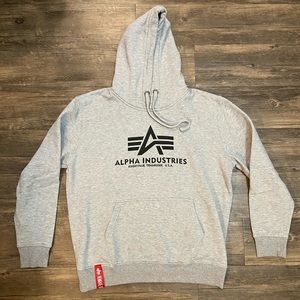 Hoodie from Alpha Industries in size M.